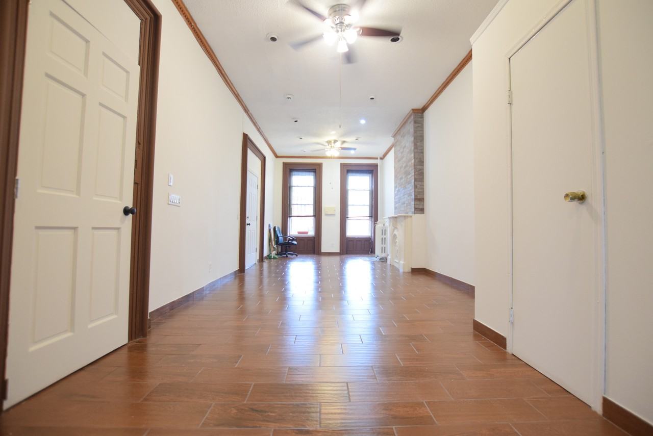 723 Lexington Avenue #asd