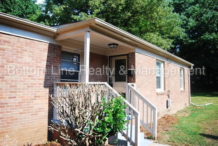 4030 Bearwood Ave #2