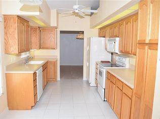 1188 Harbor Town Way - Photo 2 of 20