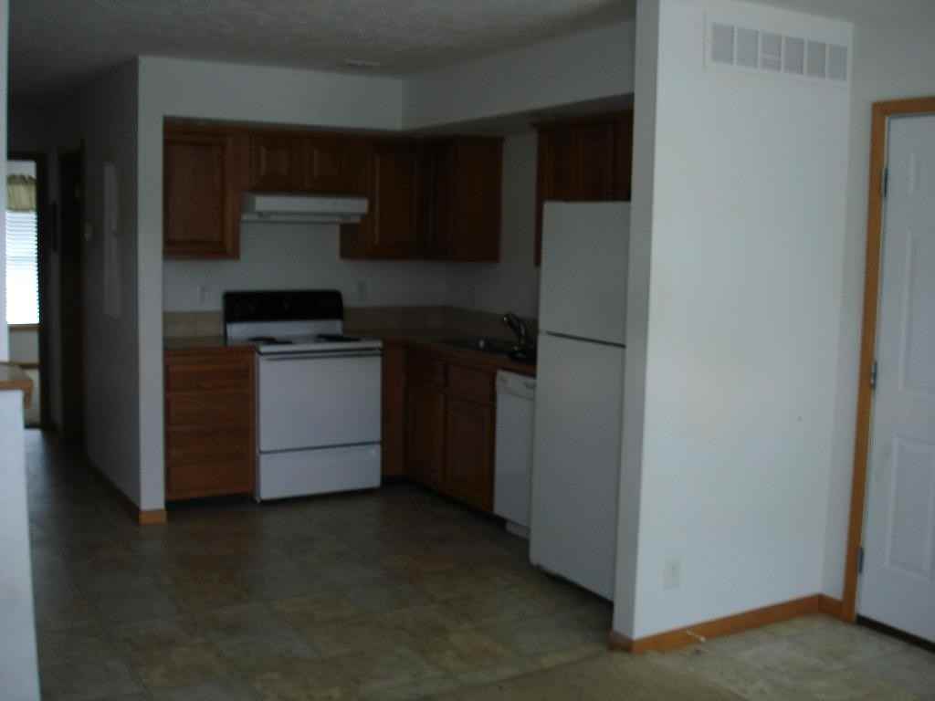 7003 Heim Rd - Photo 3 of 4