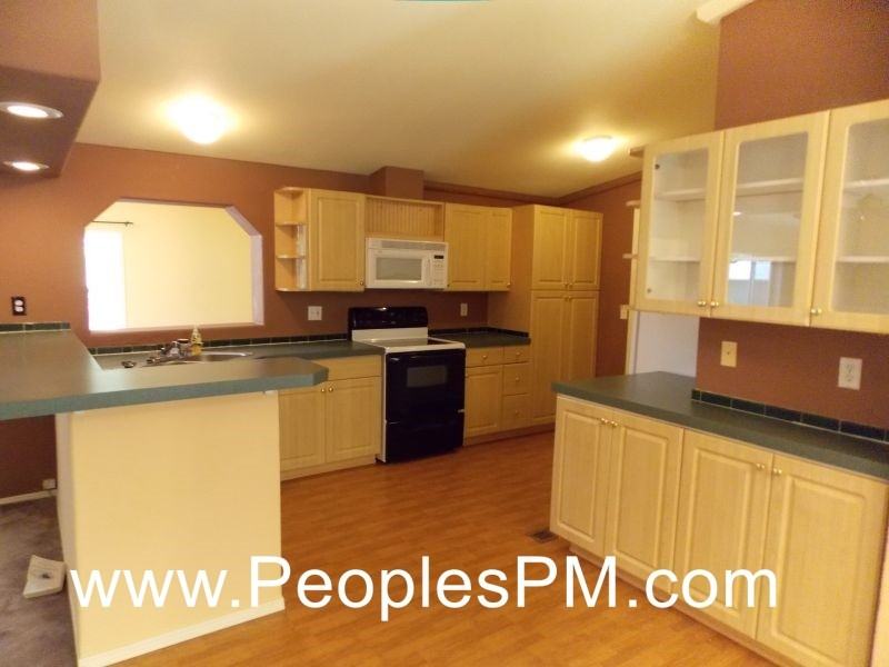 20224 SE 229th St - Photo 2 of 10