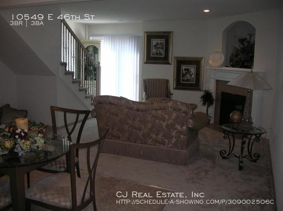 10549 E 46th St - Photo 2 of 8