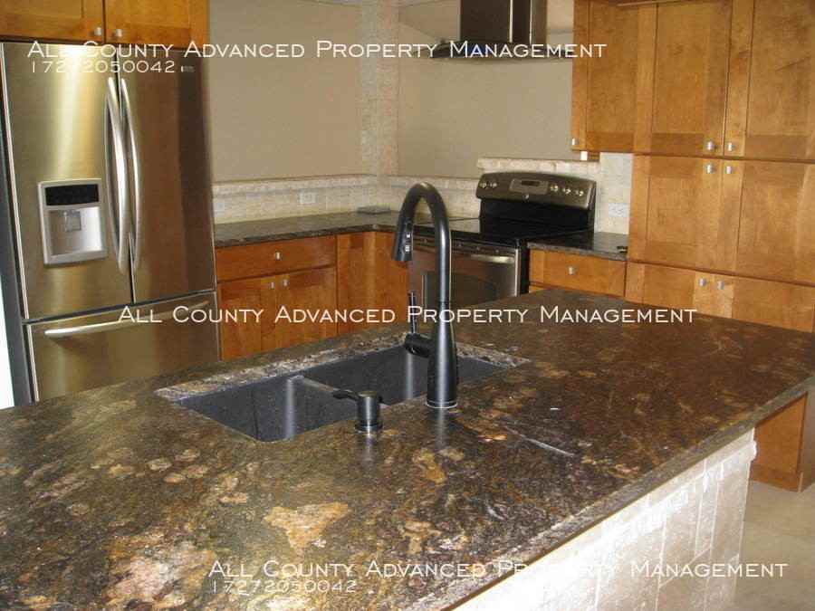 1516 Ridge Top Way - Photo 3 of 19