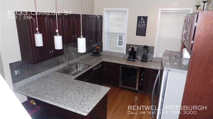 5333 Carnegie St - Photo 3 of 15