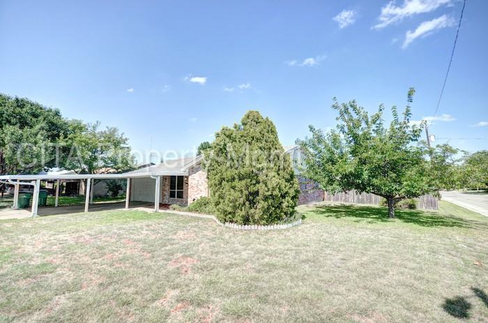 6020 Whitley Rd - Photo 2 of 25