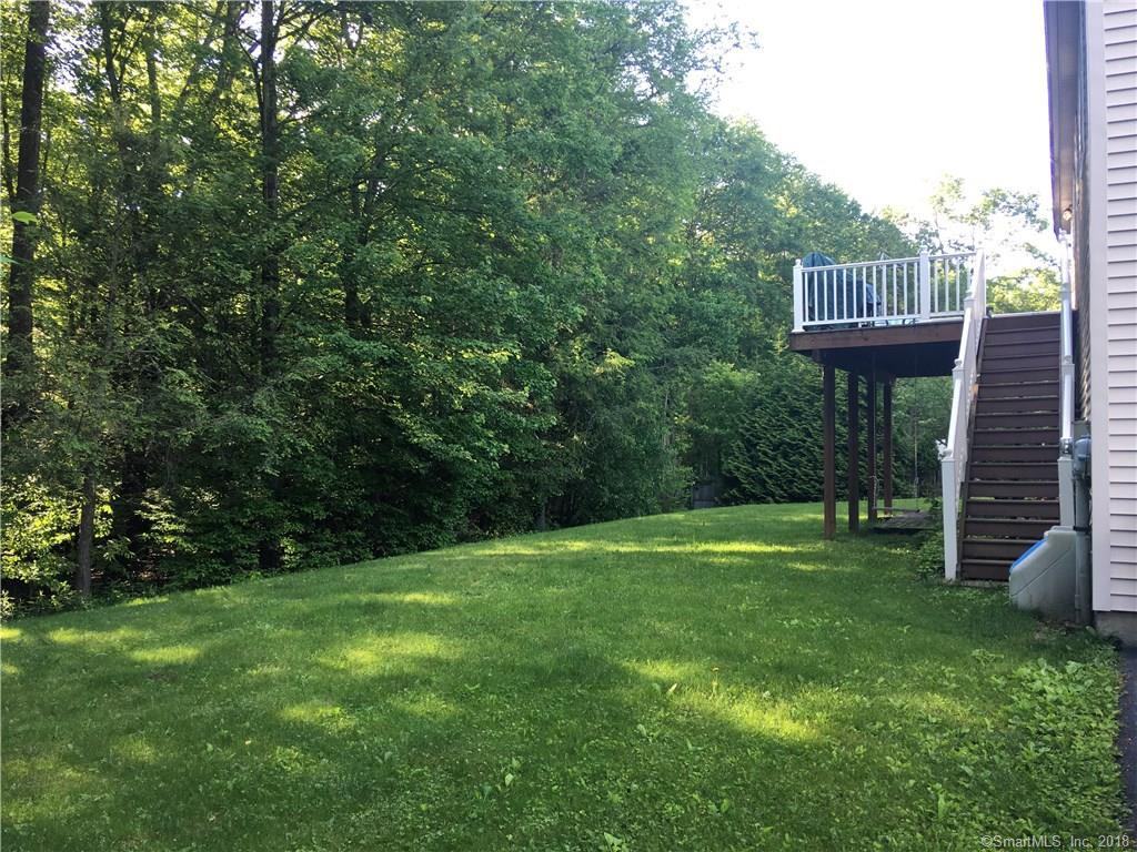 9 Sherry Ln - Photo 3 of 18