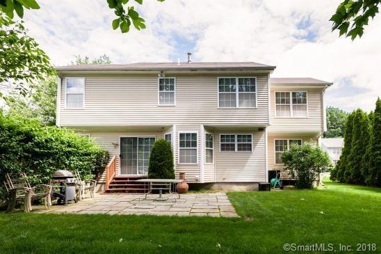 11 Lookout Hill Rd - Photo 2 of 9