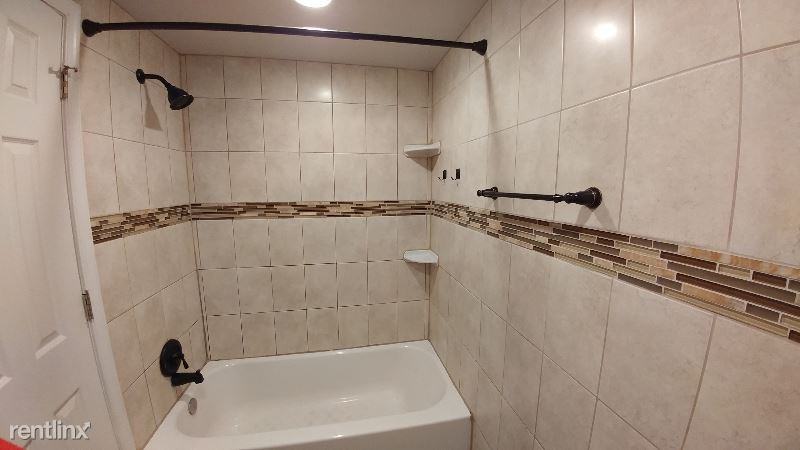 4116 Mangalore Dr - Photo 3 of 4