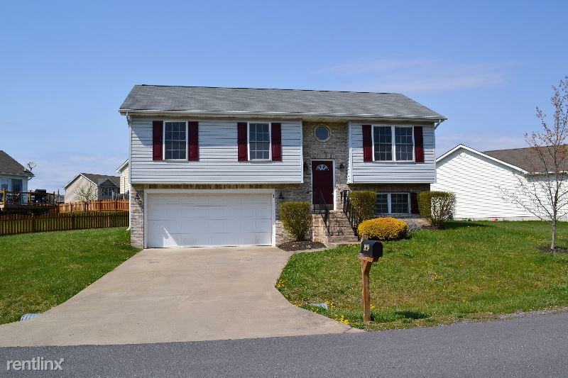 185 Ford Cir - Photo 3 of 31