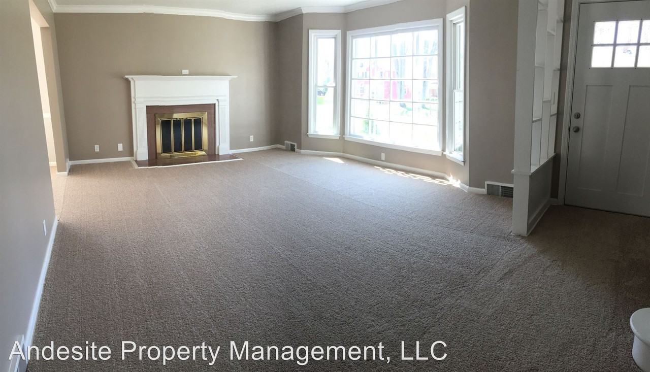 255 Melbourne Ave - Photo 2 of 15