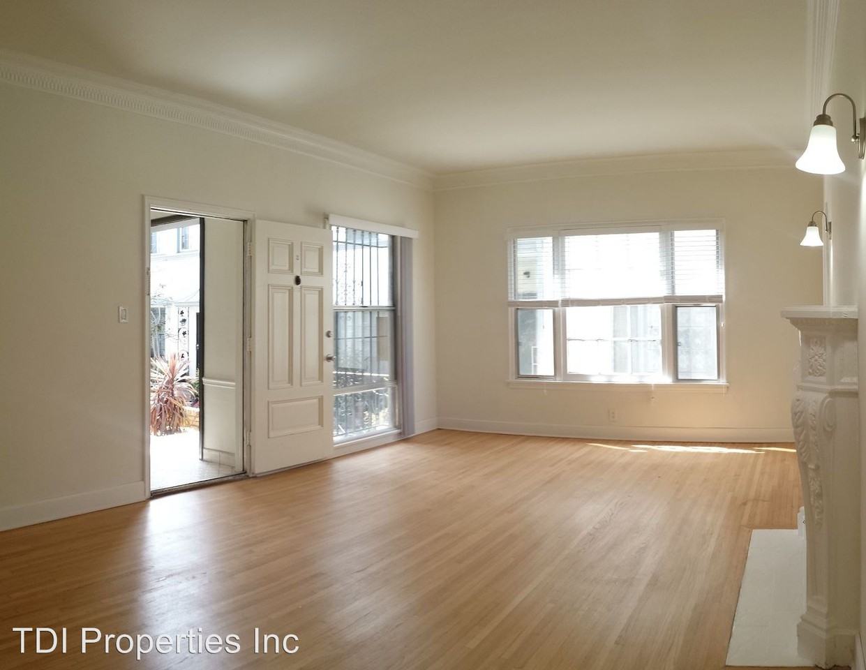 127 N Catalina Street - Photo 3 of 26