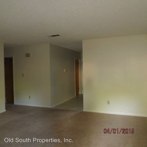 4933 Yacht Harbor Dr - Photo 2 of 7