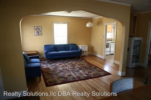 7811 SE Woodstock Blvd - Photo 3 of 15