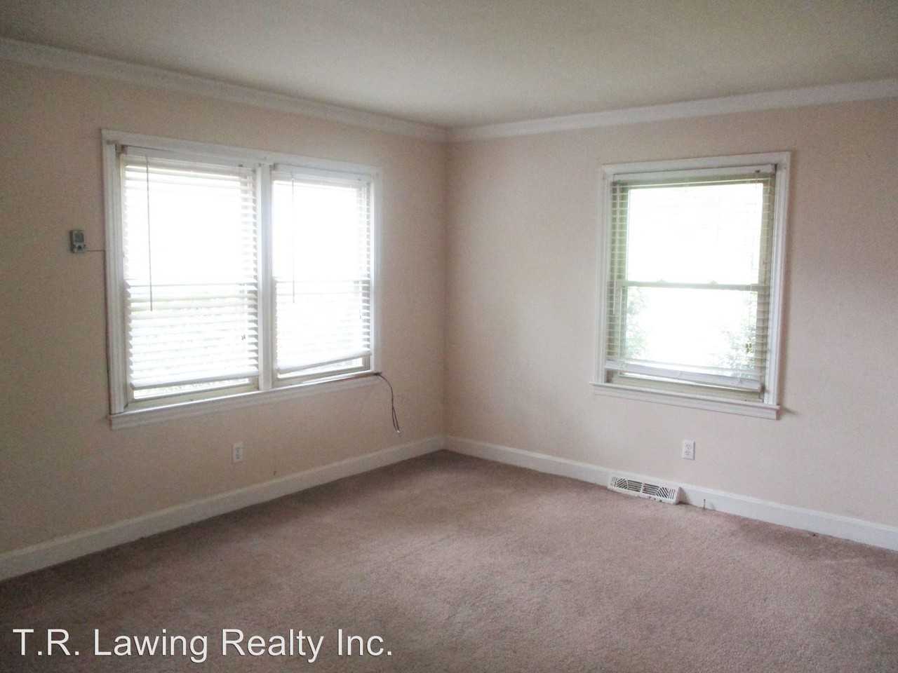 1316 Edgewater & 6600 Woodstream - Photo 2 of 7
