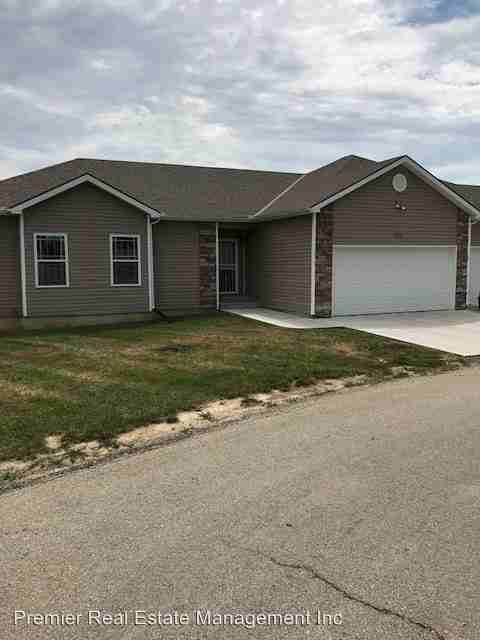 4734 S Union Ave - Photo 2 of 21