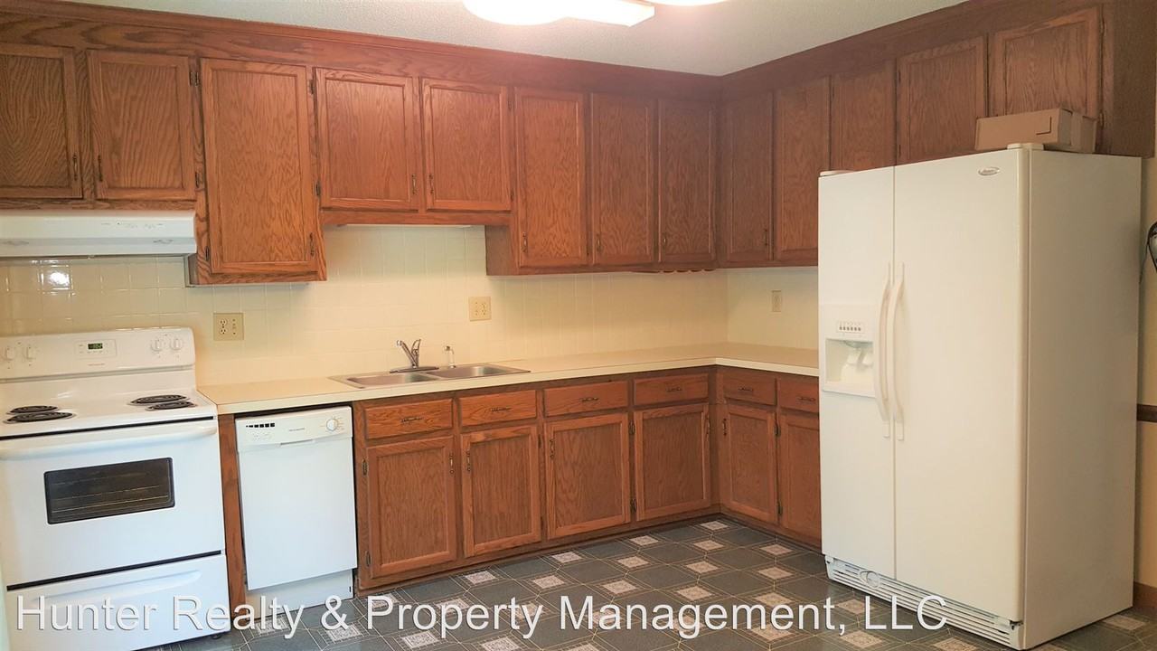 5331 Summit Heights Dr - Photo 2 of 8