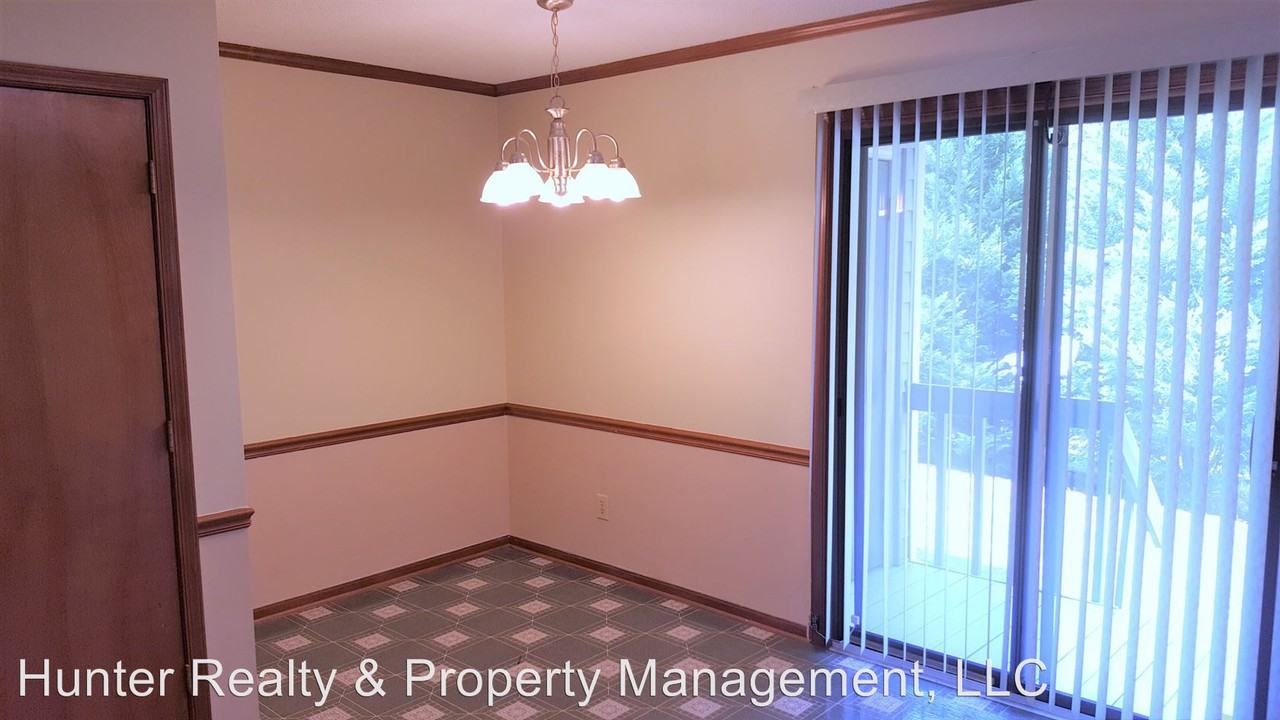 5331 Summit Heights Dr - Photo 3 of 8