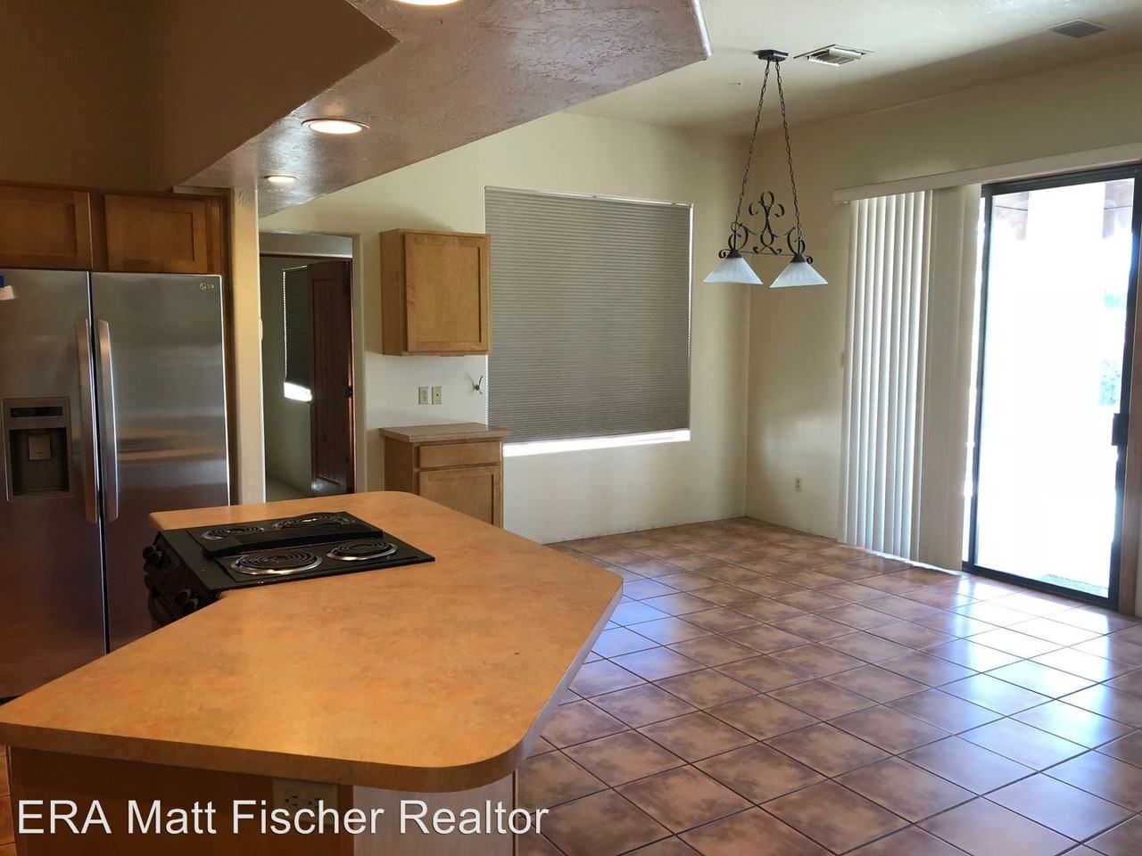 10369 Fairway Loop - Photo 3 of 9