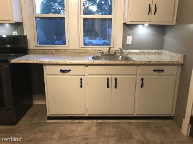 253 Bentonville Rd - Photo 3 of 4