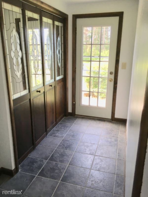 14050 Iradell Rd - Photo 2 of 10