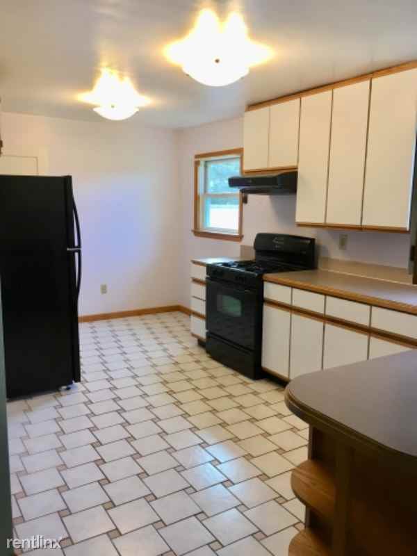 14050 Iradell Rd - Photo 3 of 10