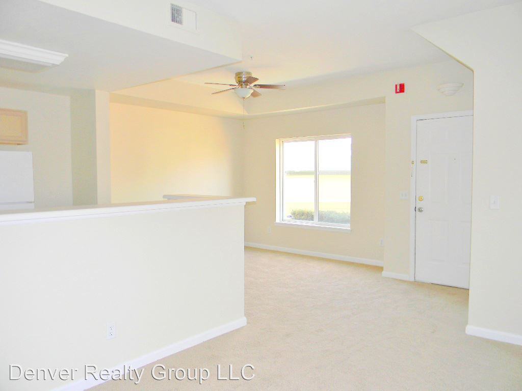 8707 E Florida Ave - Photo 2 of 24