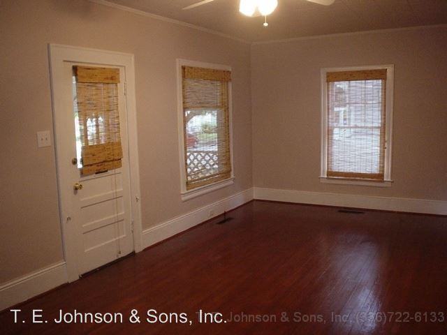 2443 Sink St - Photo 2 of 13