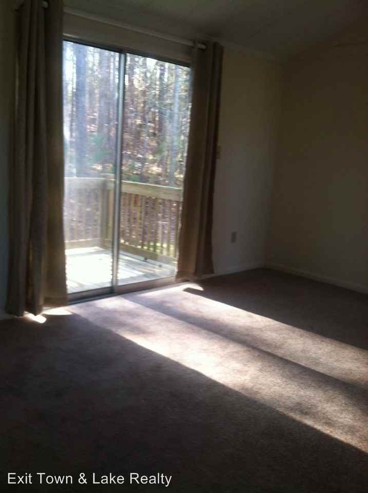 Smith Street - Photo 3 of 11