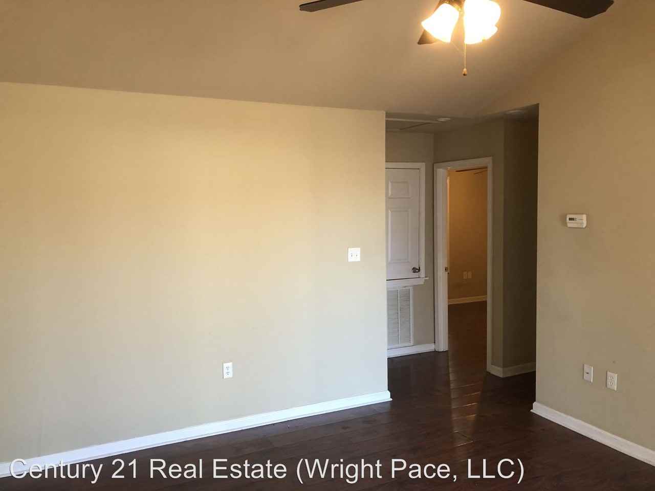 4409 Oliver 1-3 - Photo 2 of 4