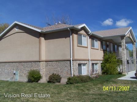 730 W 600 S - Photo 3 of 36