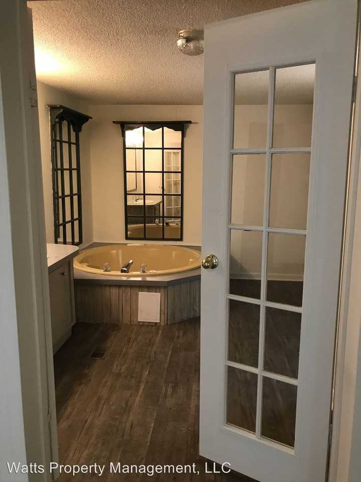 6212 Lawyers Rd - Photo 3 of 9