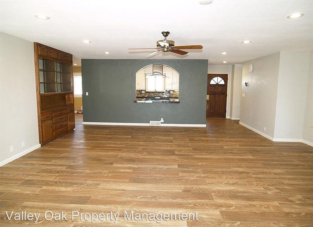 2261 Jordanollo St - Photo 3 of 12