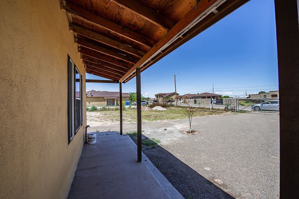 400 Mahan Dr - Photo 2 of 24