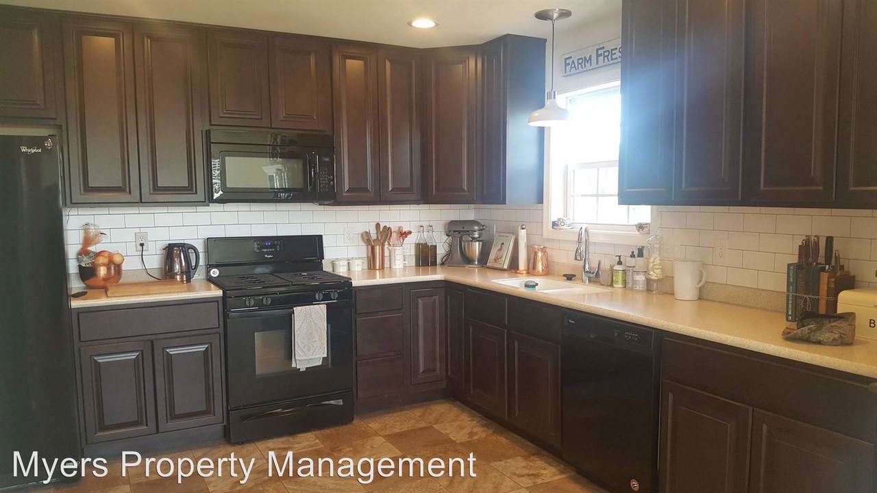 29 Burns Way - Photo 2 of 16