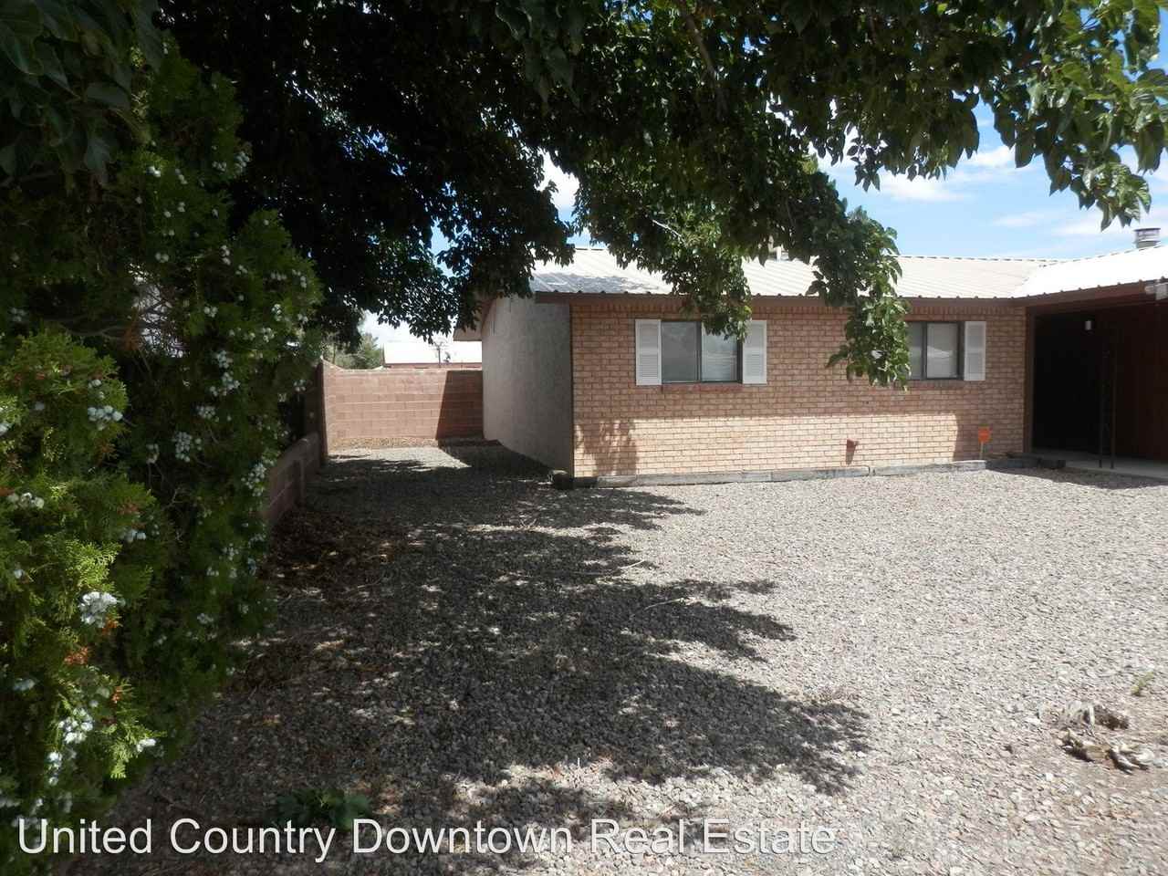 1019 S Mallery St - Photo 3 of 26