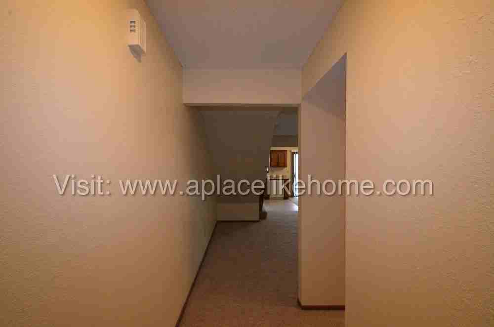 426 NE Timbercreek Dr - Photo 2 of 23