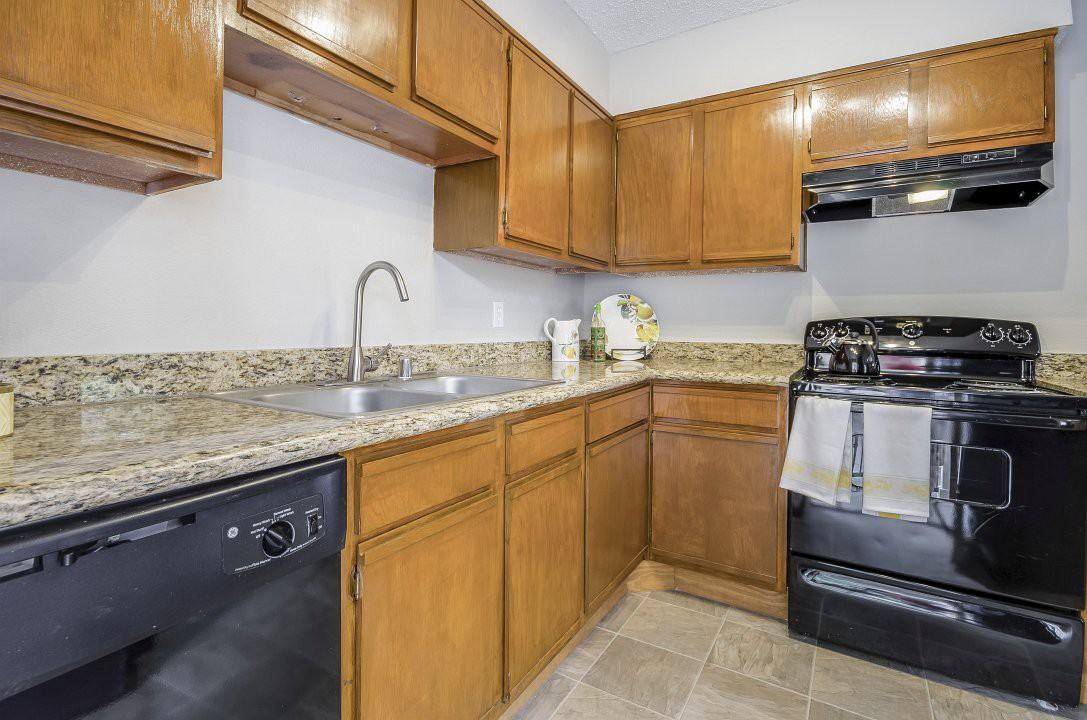 The most affordable apartment rentals for rent in Oak Lawn, Dallas