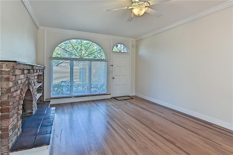 707 Flamingo Drive - Photo 3 of 10