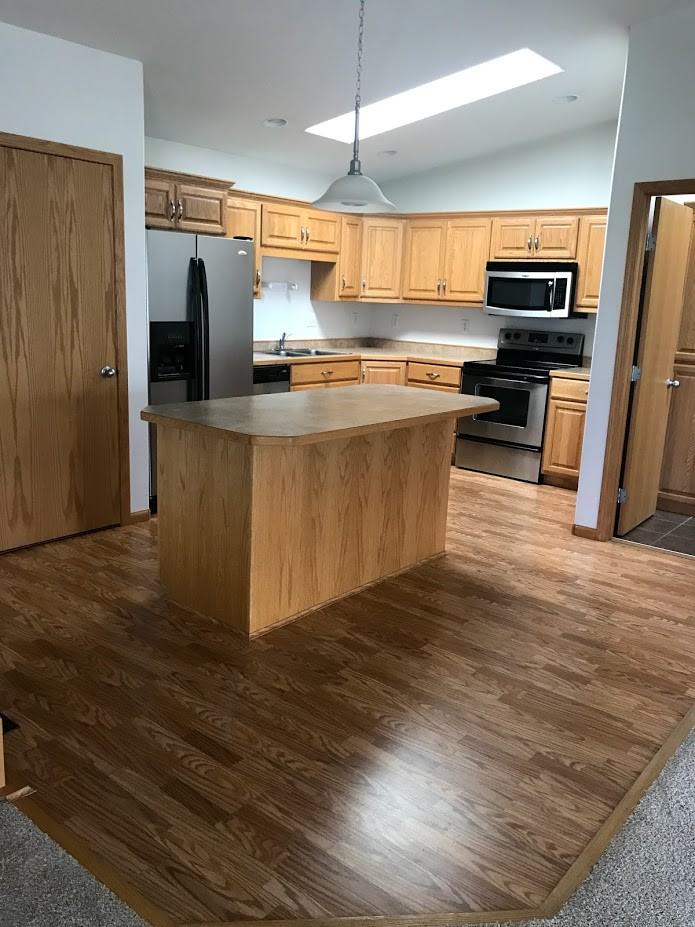 4350 39 1/2 Avenue South - Photo 3 of 25