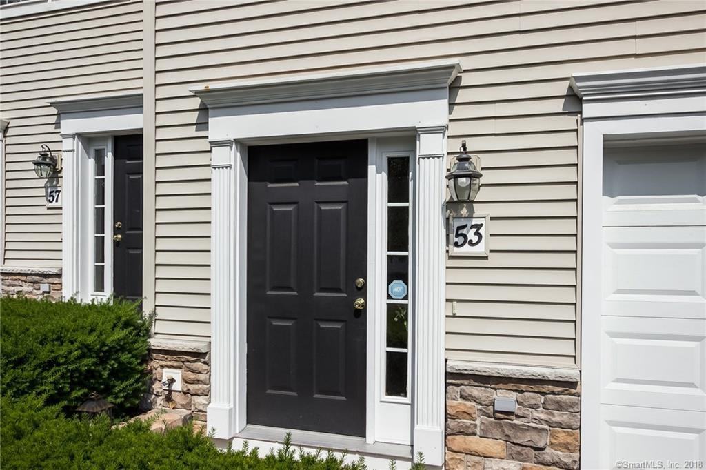 53 Donahue Ln - Photo 2 of 26