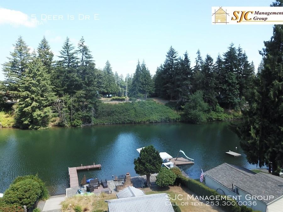 3515 Deer Island Dr E - Photo 3 of 22