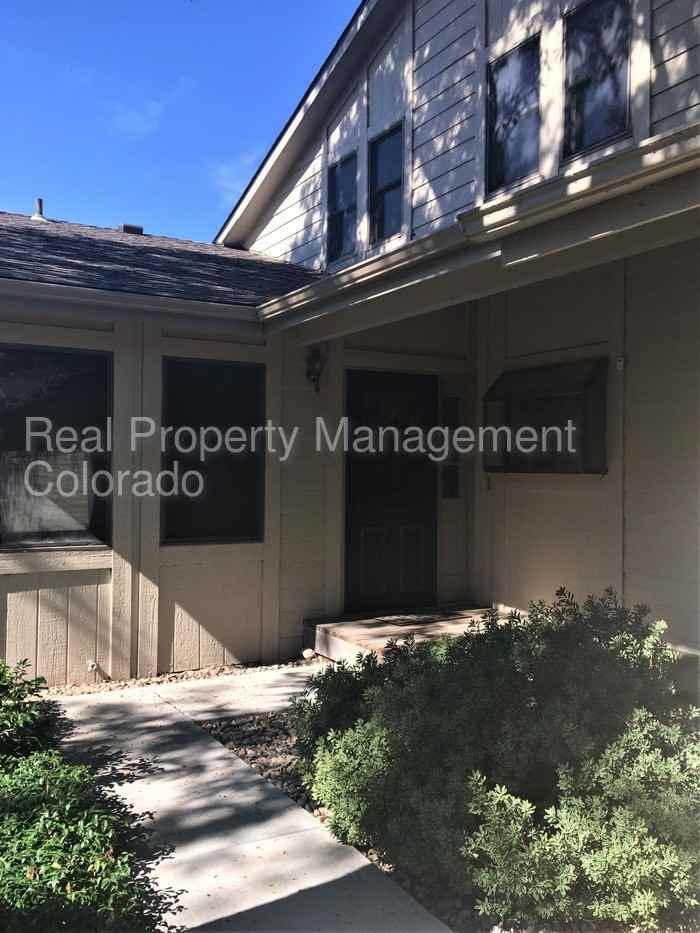 1021 Sailors Reef - Photo 2 of 26