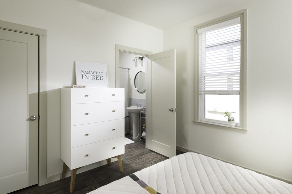 The Briq on 4th Street - Photo 4 of 23