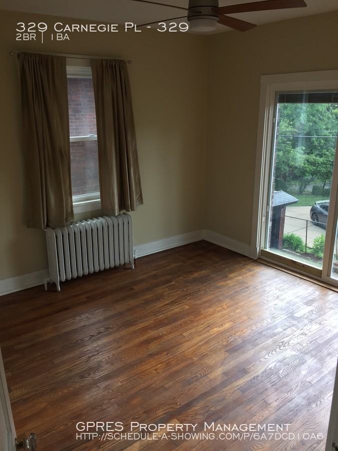 329 Carnegie Pl #329 - Photo 3 of 11