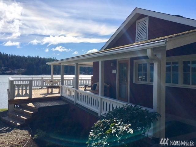 3160 Point White Dr NE - Photo 3 of 10