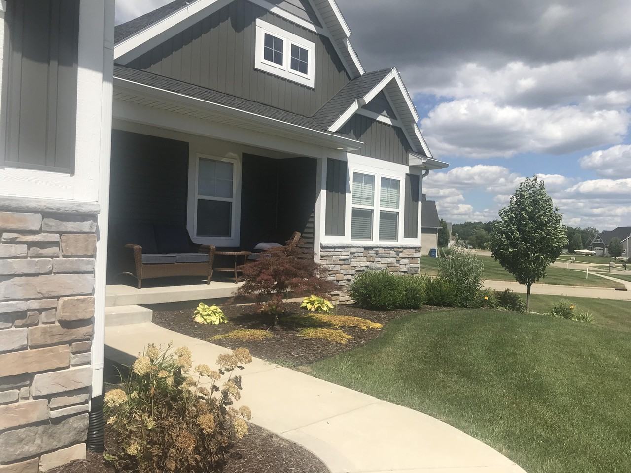 3997 Sidehill Drive - Photo 2 of 28