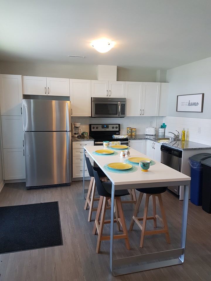 2019 Simcoe Street North #100