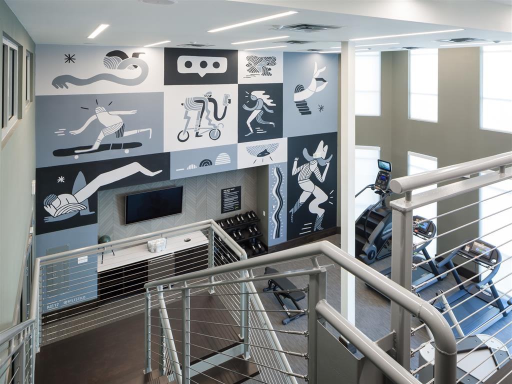 305 W. Commerce Street - Photo 2 of 50