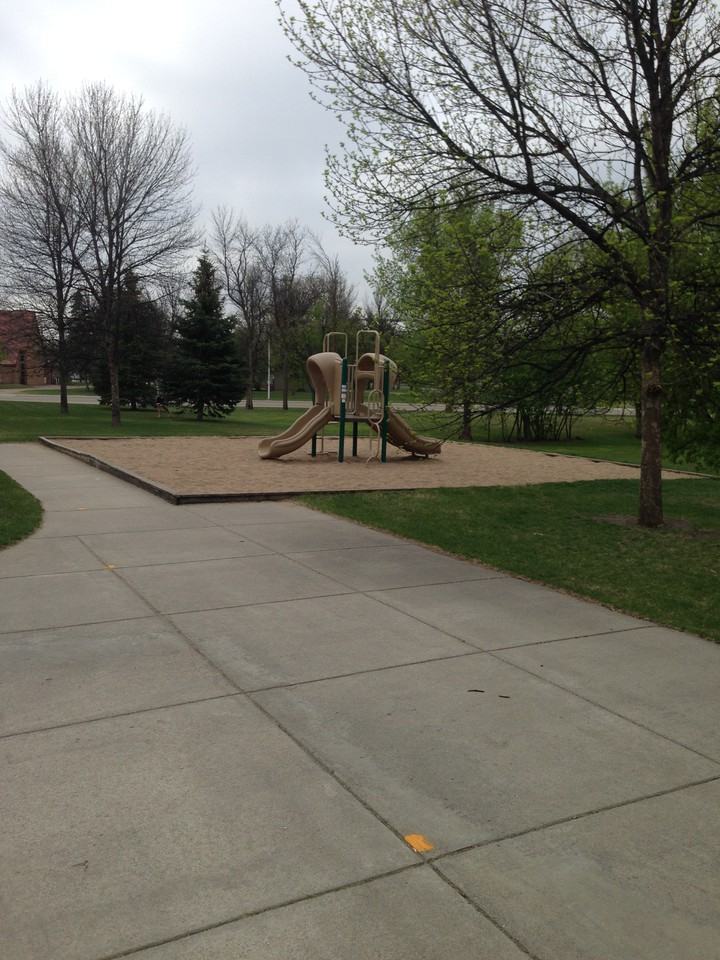 512 Prairie St #3 - Photo 3 of 6