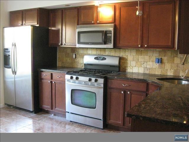 9 Brookside Heights - Photo 2 of 11